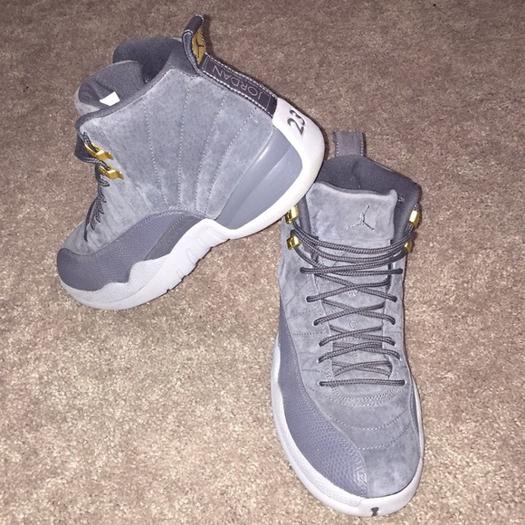 Jordan 12 - Picture 2 of 8